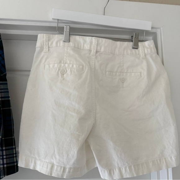 American Eagle Women’s size 4 high rise stretch skirt. Bonus size 4 shorts - Picture 7 of 10